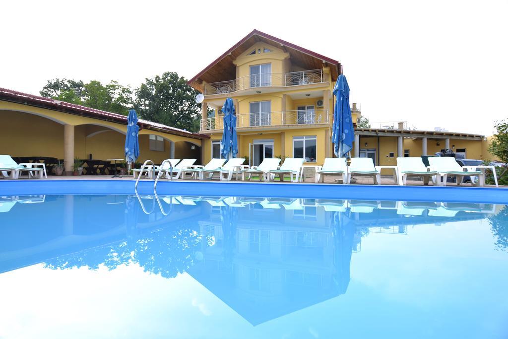 Отель Casa Marina Ешелница Экстерьер фото